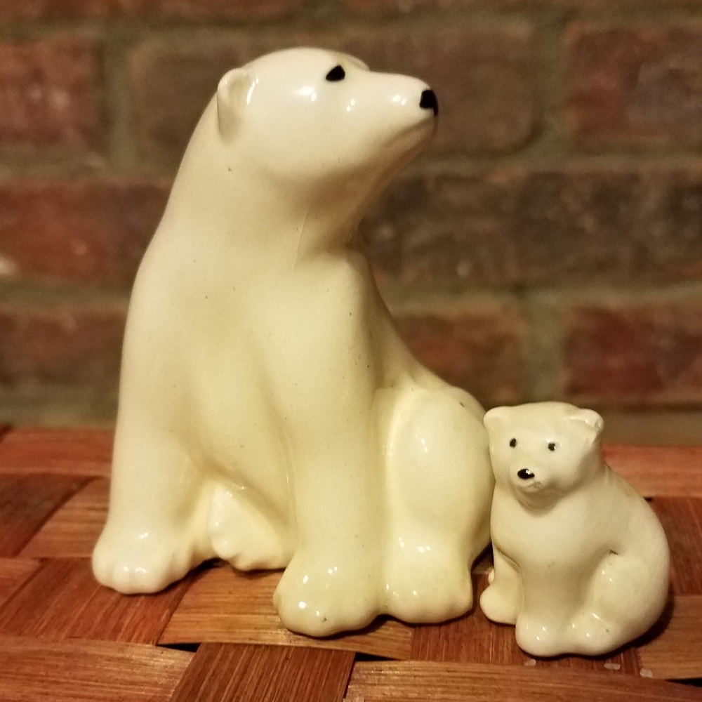Mini Signed Polar Bear and Cub Ceramic